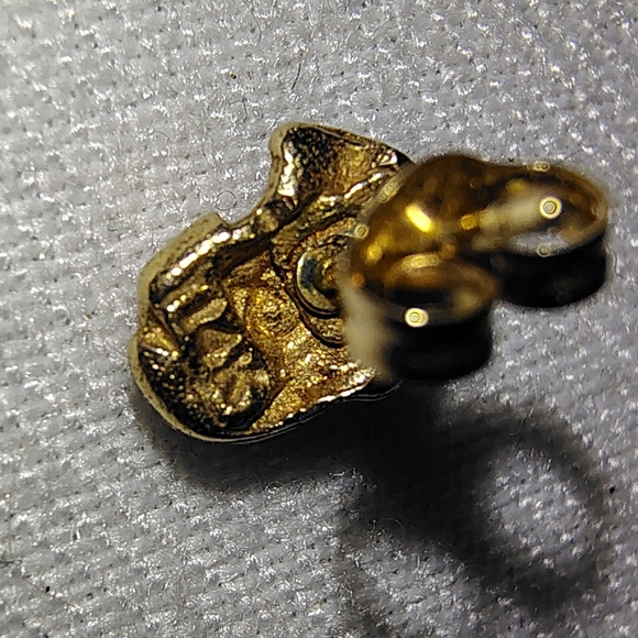 14K Gold Nugget Pierced Earrings - Picture 6 of 8